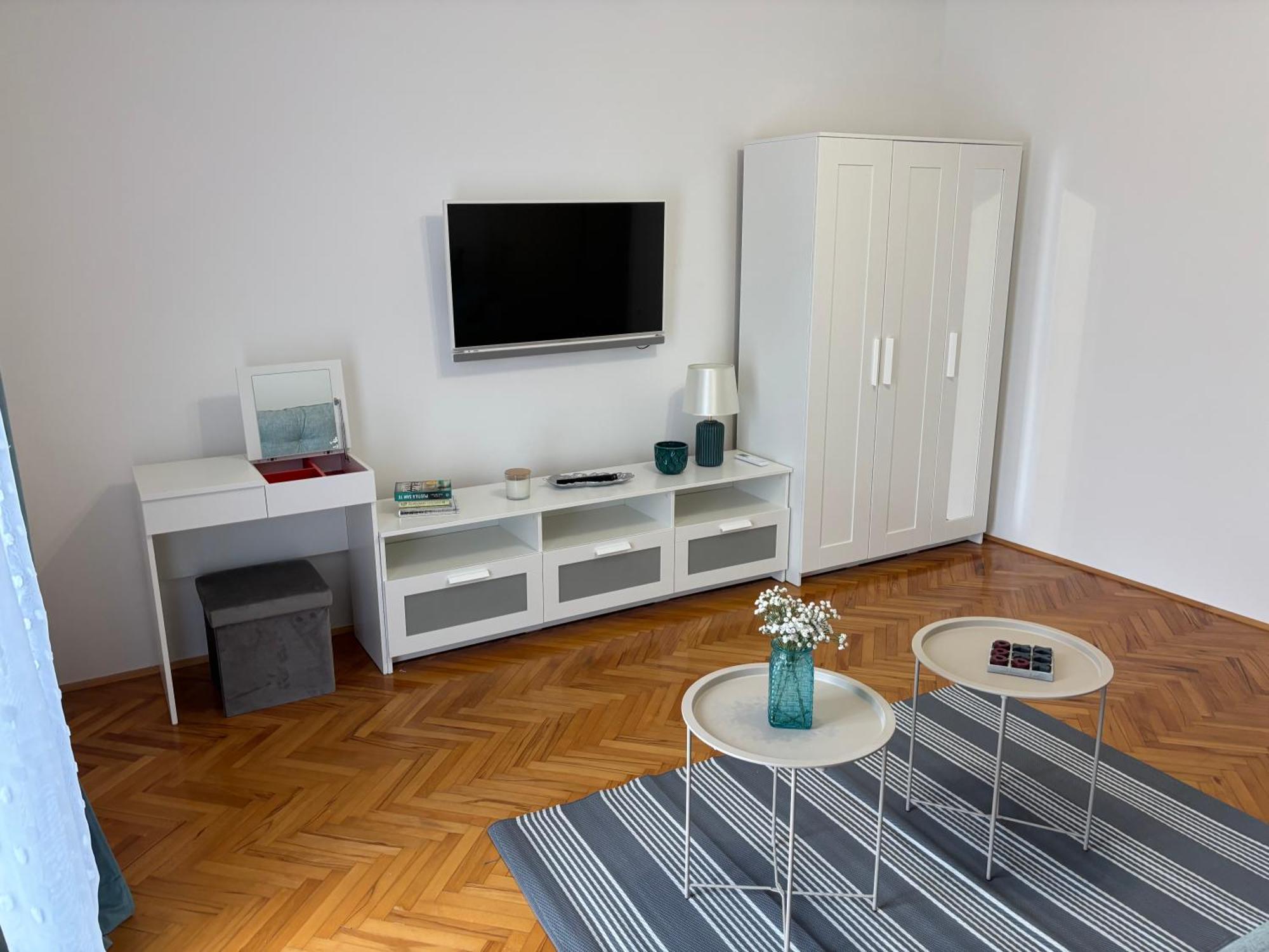 Vela Apartment *