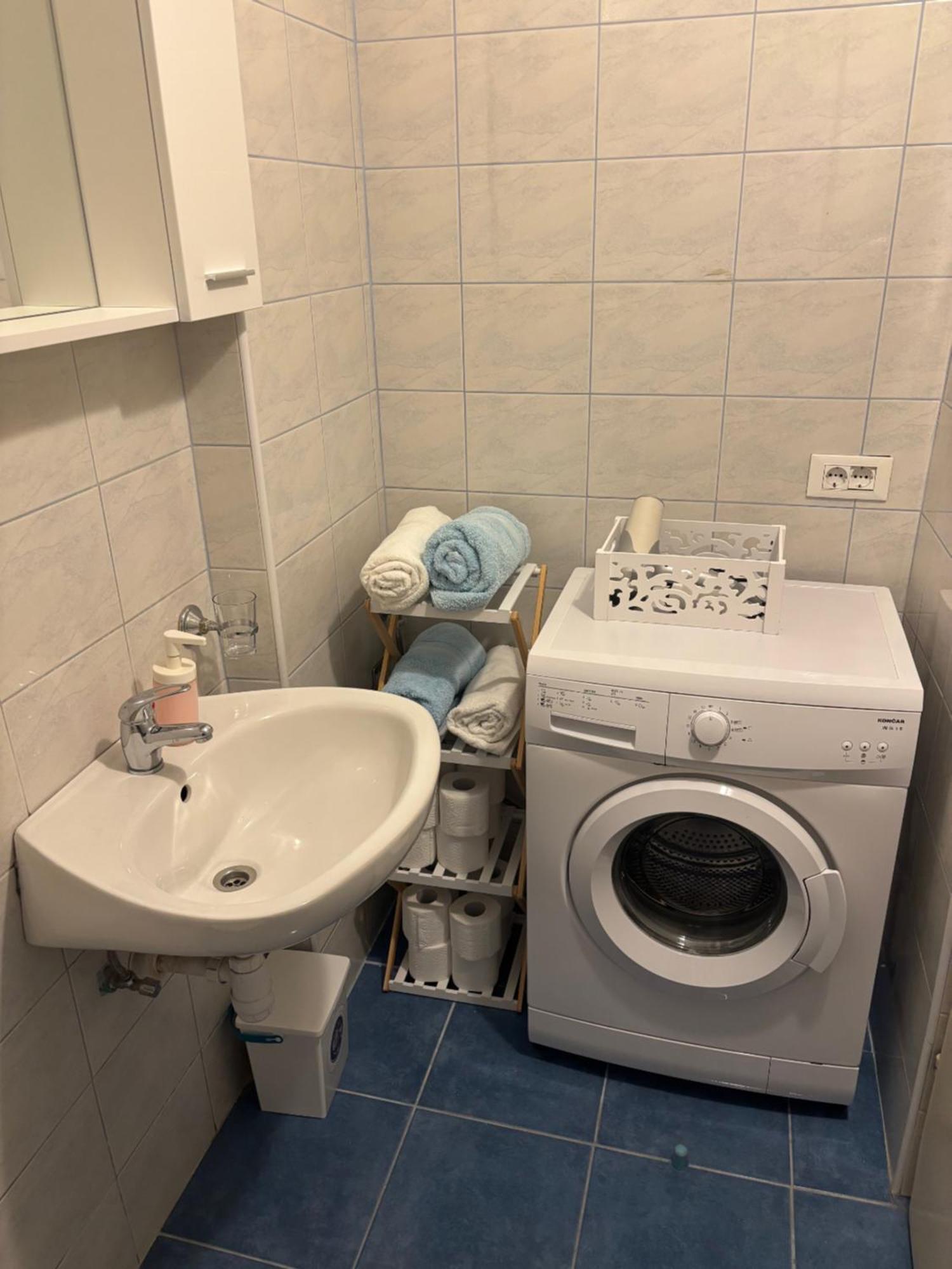Apartment Vela *